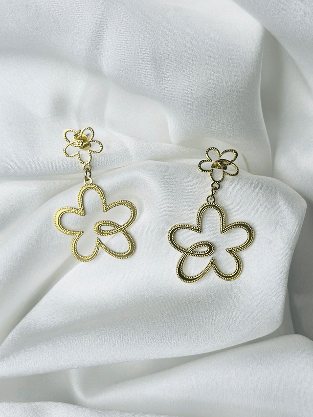 35-Boucle d'oreilles pendant fleur 