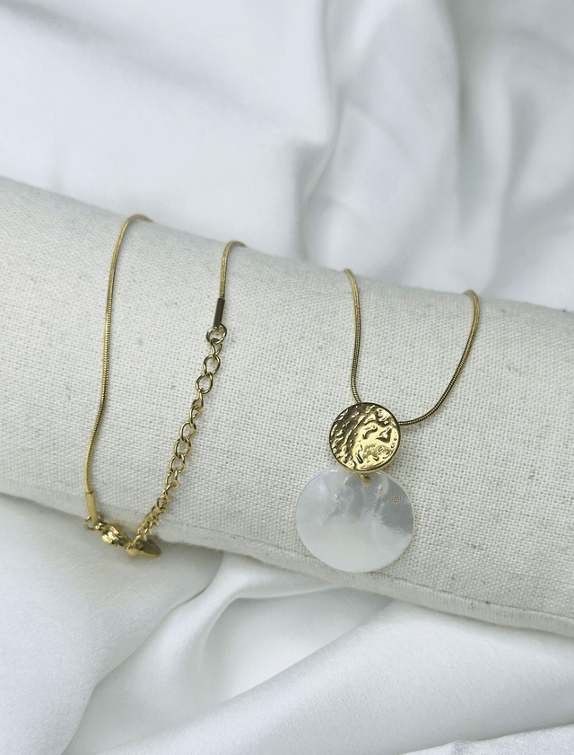 45-Collier nacré